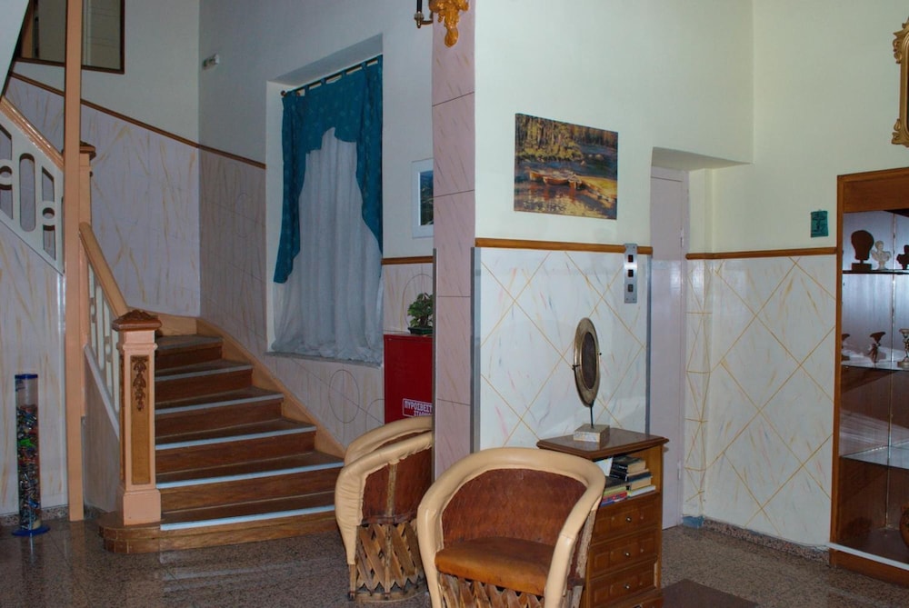 DIETHNES HOTEL 10/50