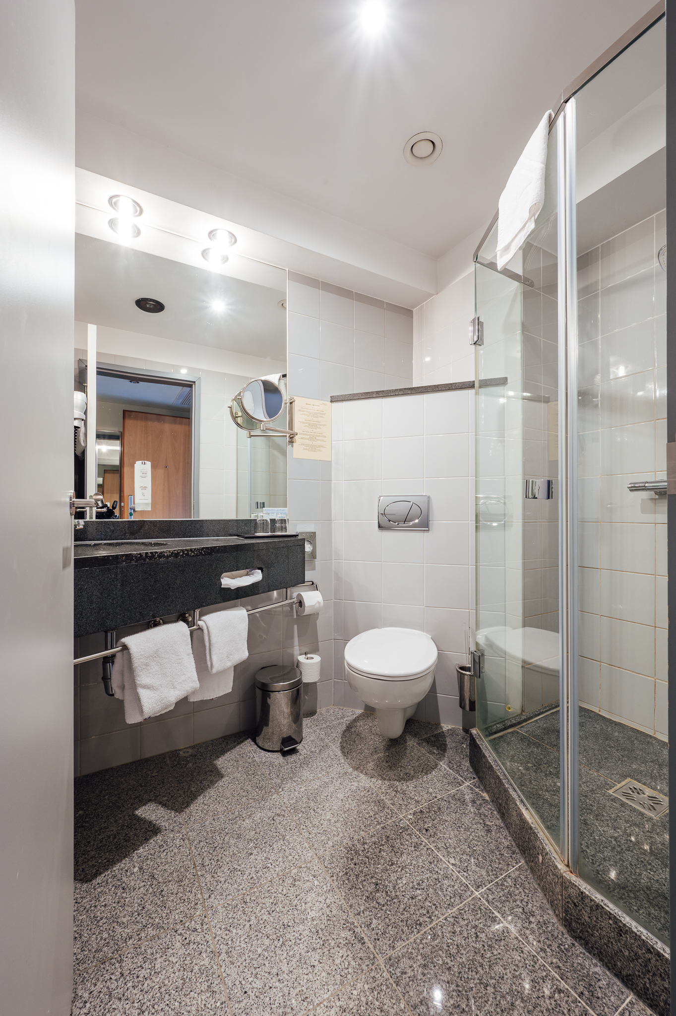 غرفة كلاسيكية مزدوجة، PeakTure Hotel Bucharest 3/4