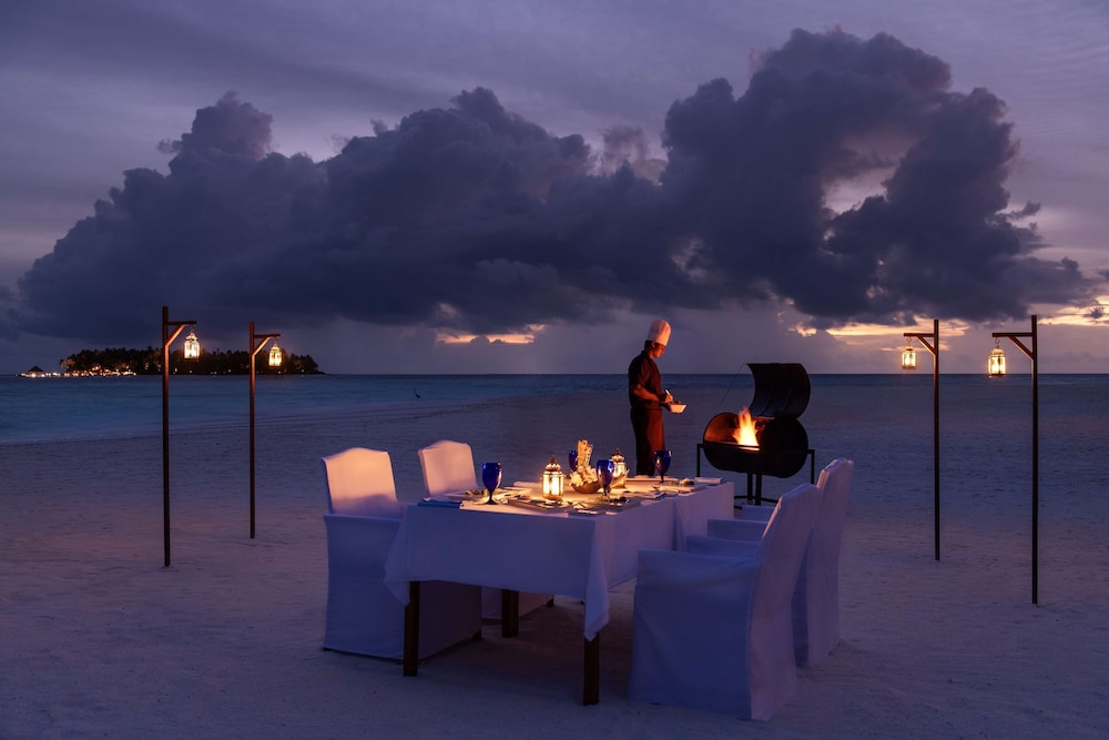 Banyan Tree Vabbinfaru 281/284