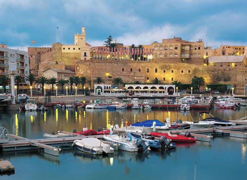 Hotel Melilla Puerto, Affiliated by Melia 63/65