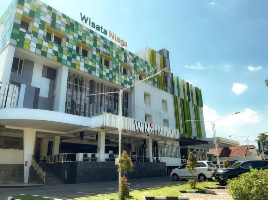 Hotel Wisata Niaga 5/56
