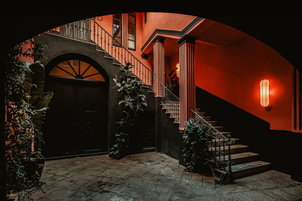Palazzo Flora (ex Atlas) 17/23