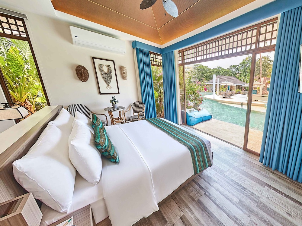 Casita, King Bed, Direct Lagoon Pool Access