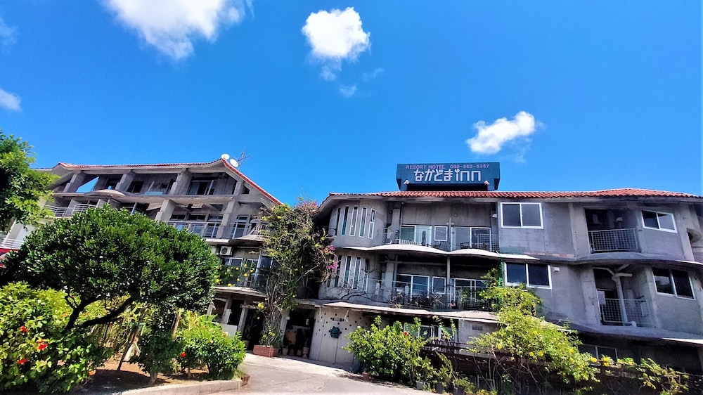 Buzz Resort (ex. Designers Resort Nakadoma Inn) 2/67