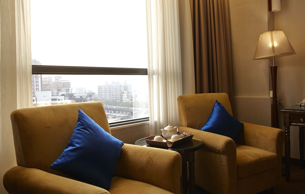 Royal Chiayi Hotel 44/66