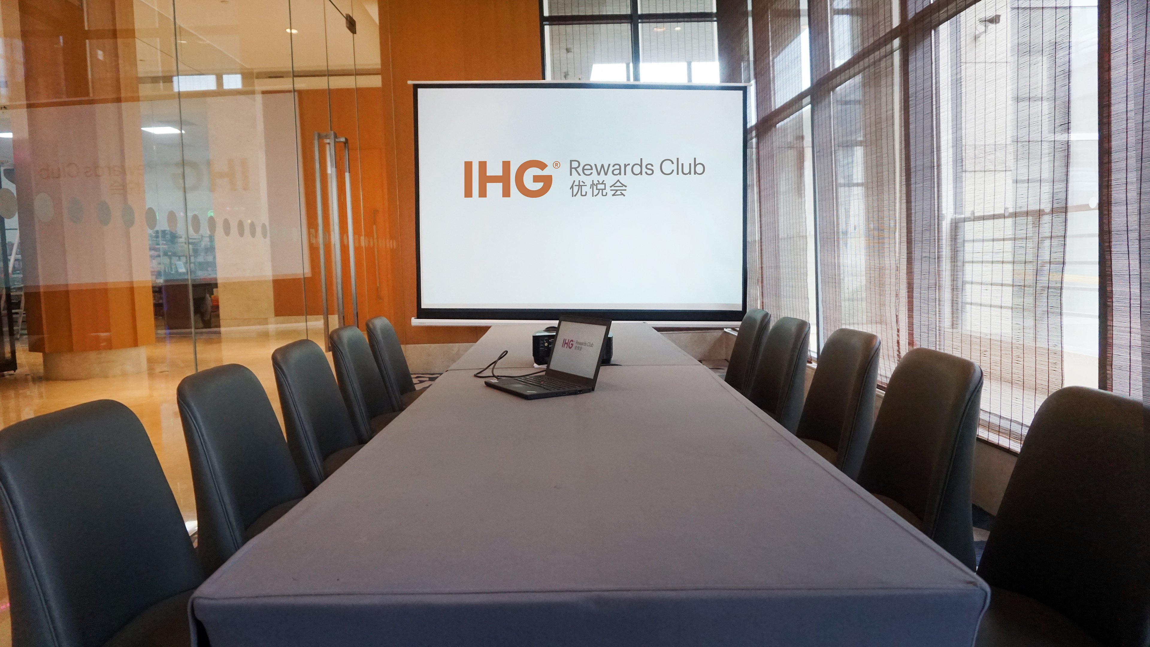 HOLIDAY INN KUNSHAN HUAQIAO 25/50