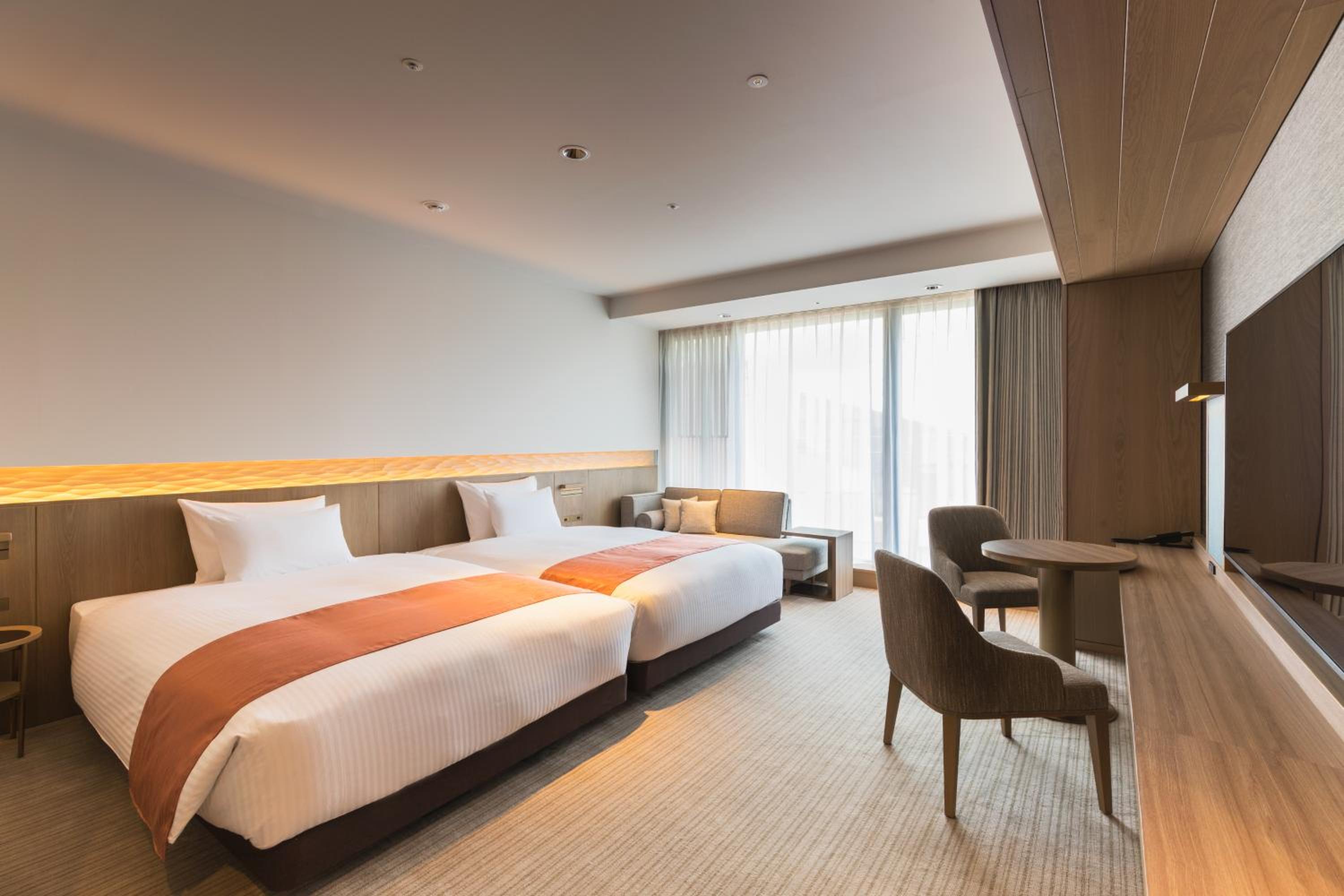 Universal, 2 Double Beds