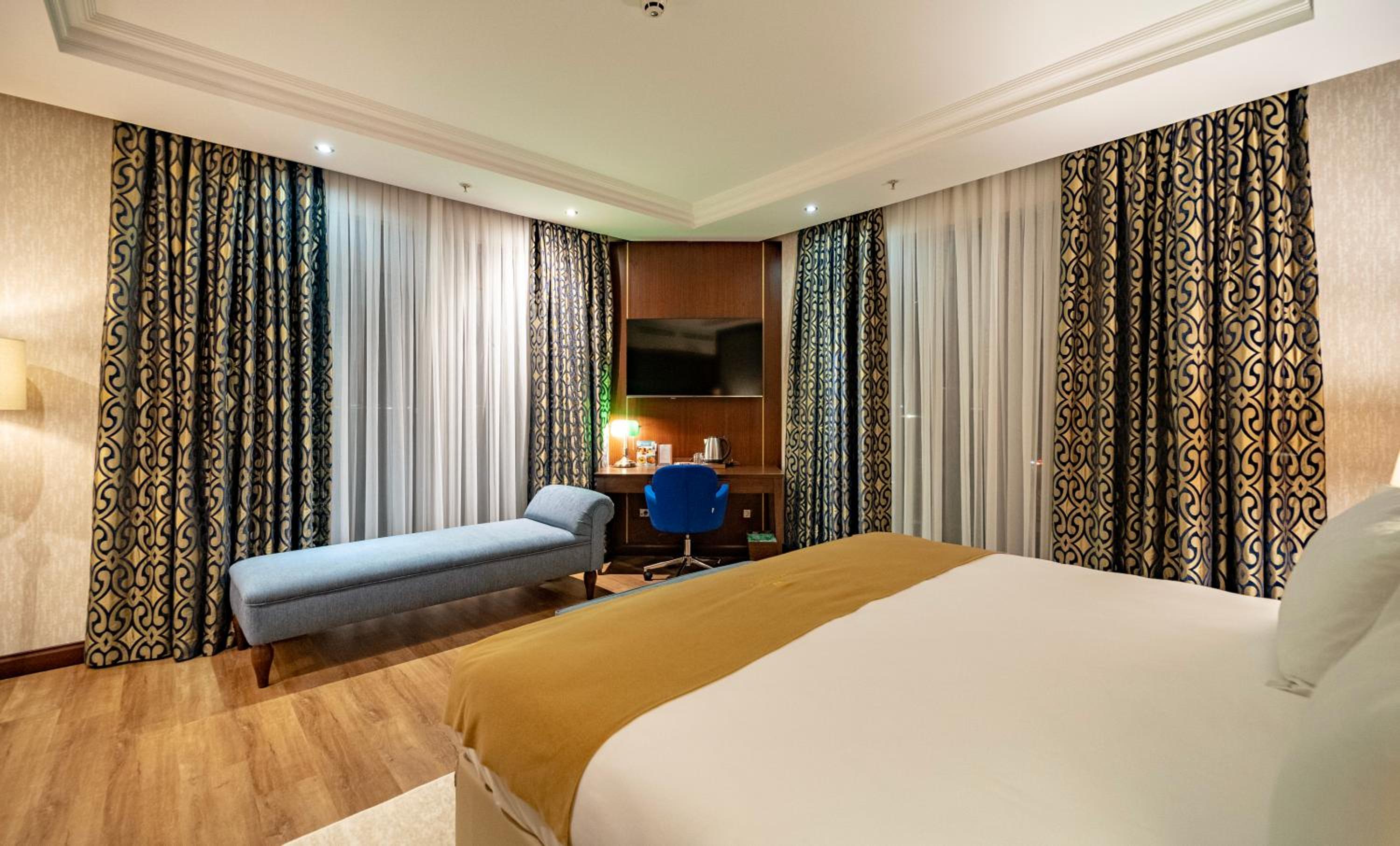 Wellborn King Suite، Wellborn Luxury Hotel 5/9