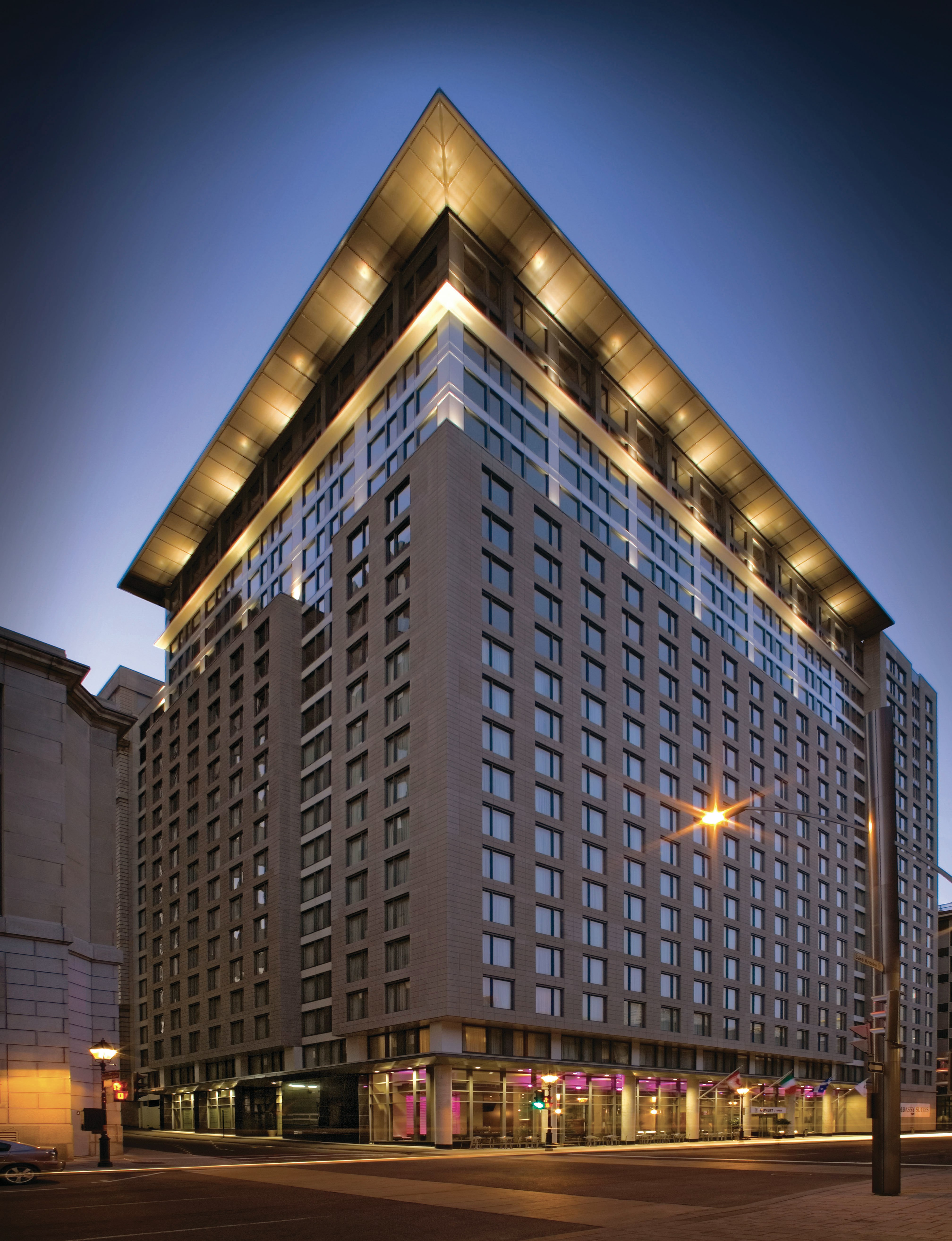 Embassy Suites By Hilton Montreal 4/81