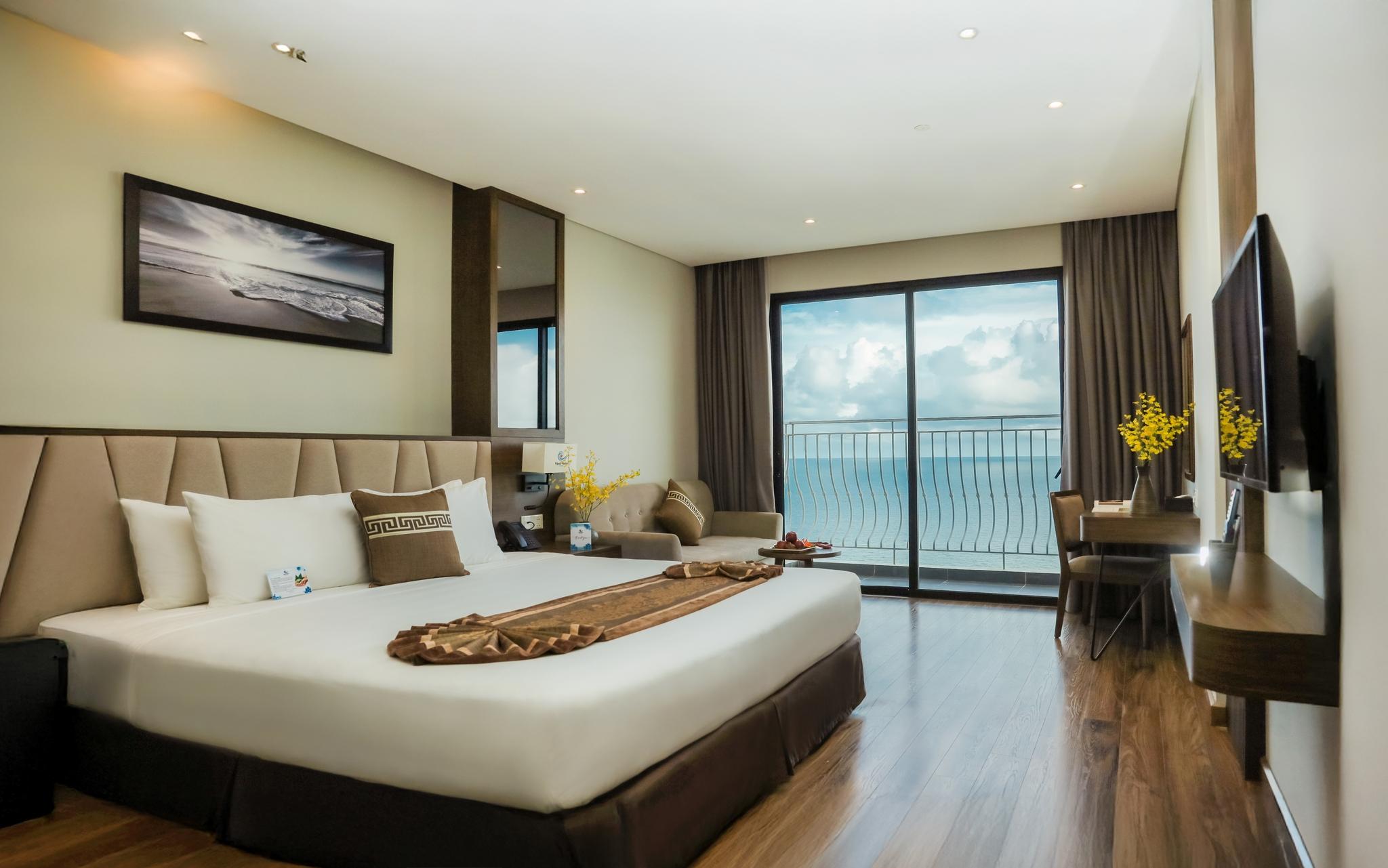 Executive, Double Bed, Ocean View, Balcony