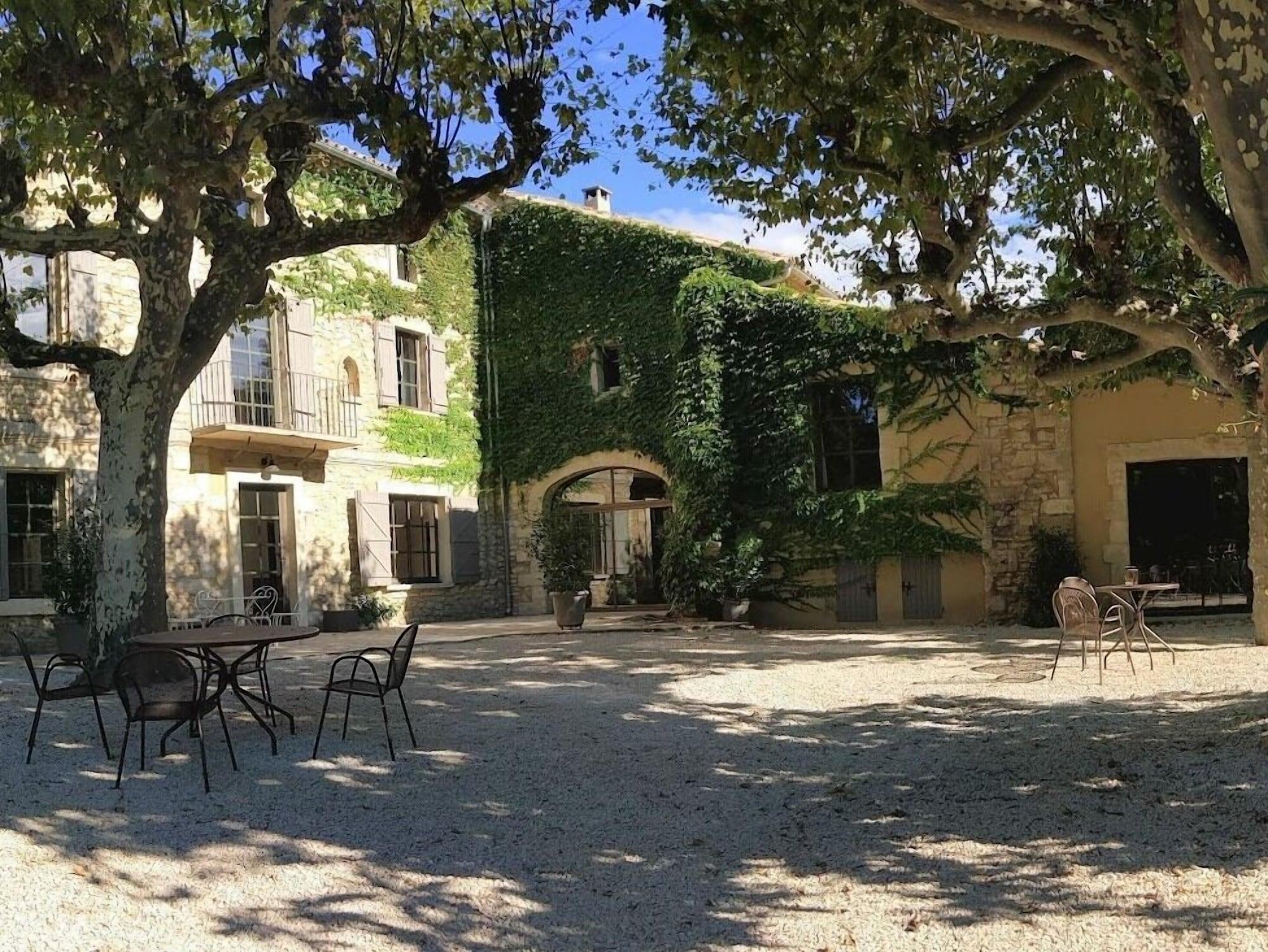 Mas Château Blanc 47/54