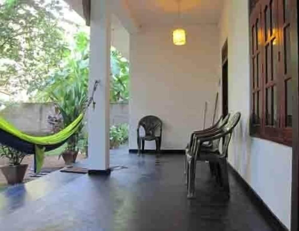 Jungleside House 35/50