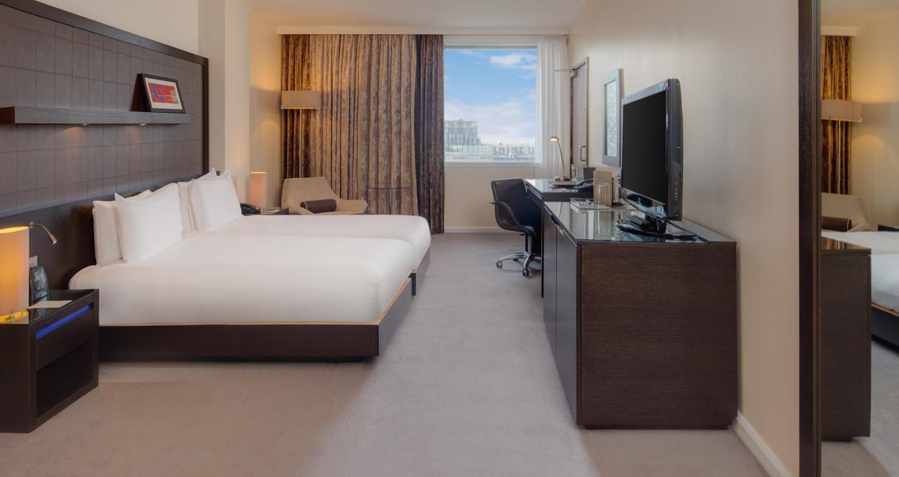 غرفة بسريرين منفصلين، Hilton London Canary Wharf 7/15