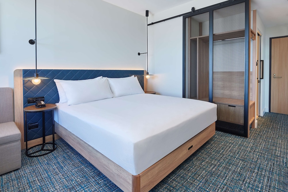 Hilton Garden Inn Albany 7/34