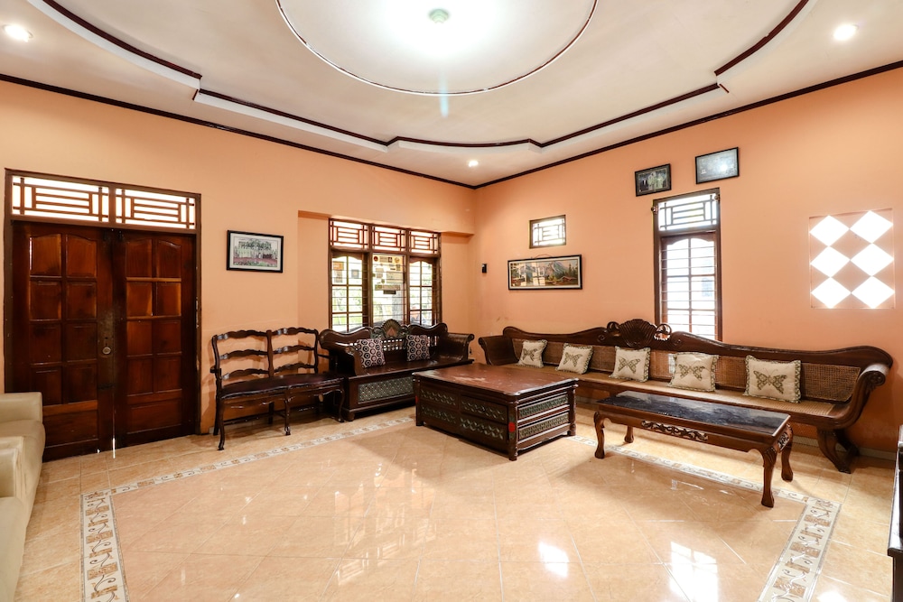 Nurudin House by ZUZU 36/50
