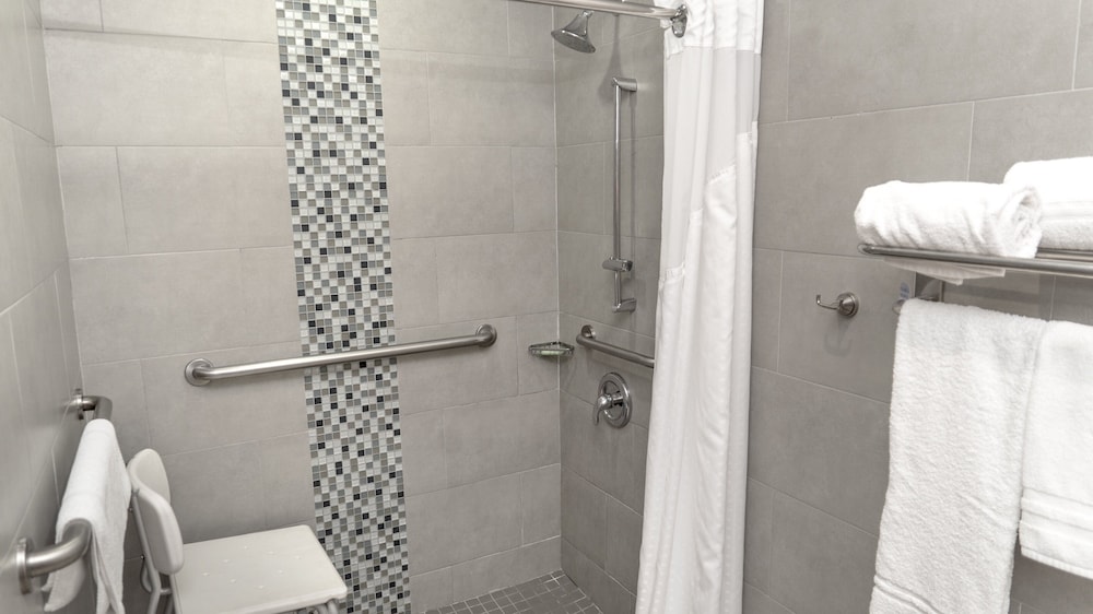 Holiday Inn Express San Juan Condado 27/59