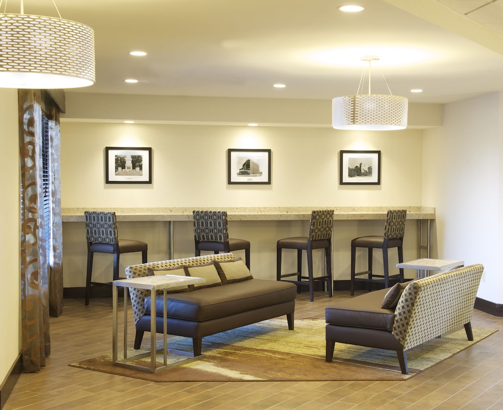 Hampton Inn Terre Haute 34/59
