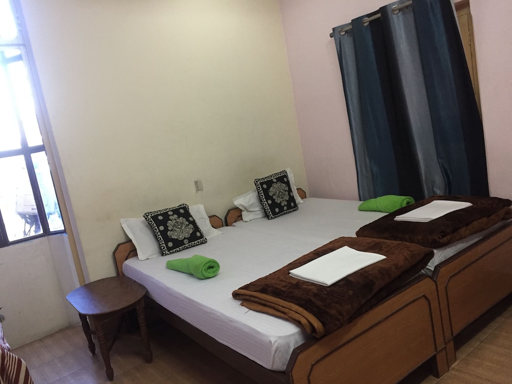 Baba Guest House 30/58
