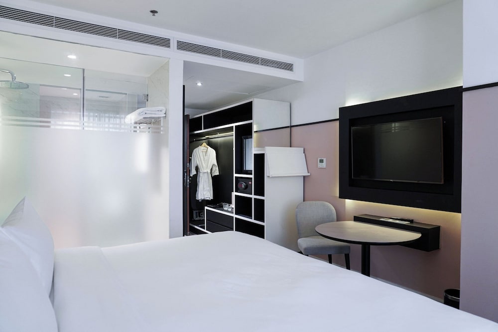 M Village Hotel Ton That Dam, a brand of Modern Village Lifestyle 17/49