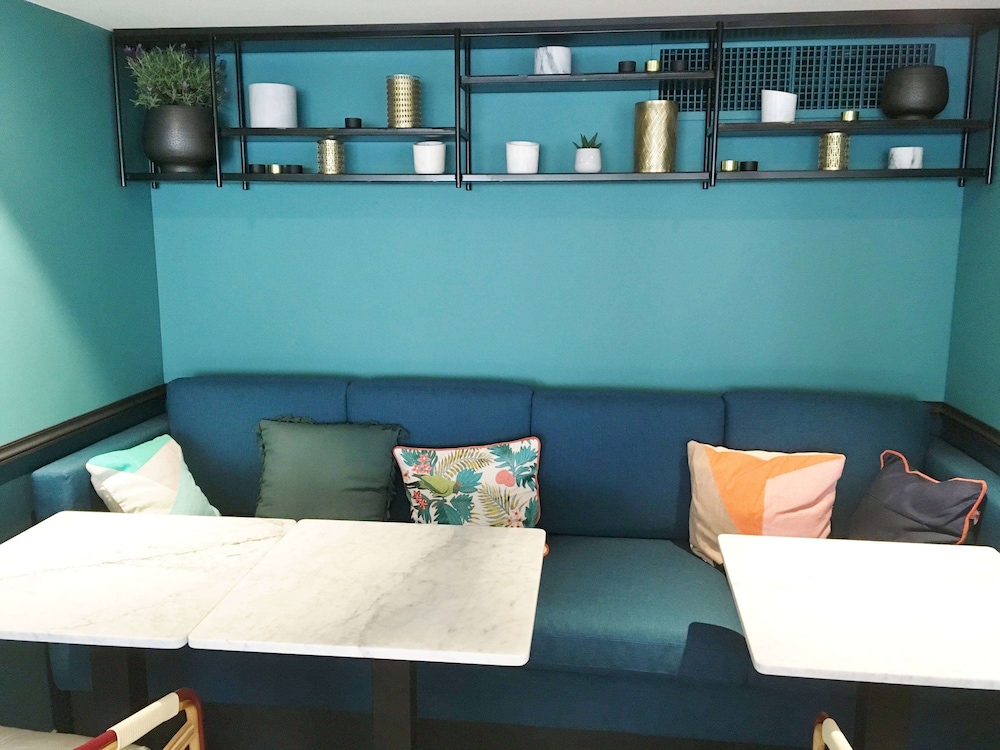 Ibis Styles Dijon Central 57/68
