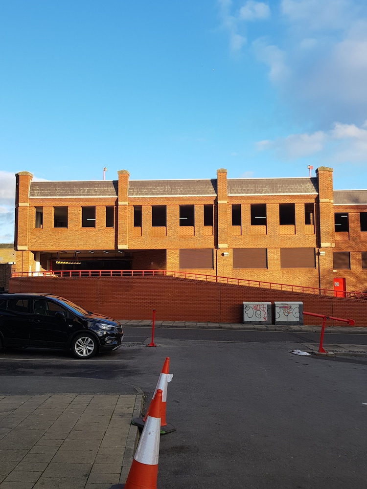 Holiday Inn Express Wakefield 41/48