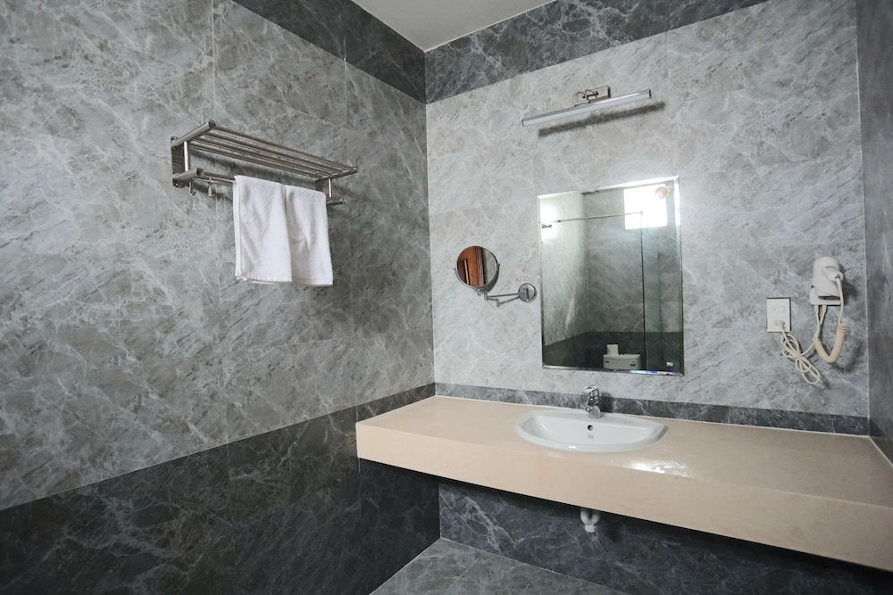 SeaColor Beachstay Danang By Haviland 56/58
