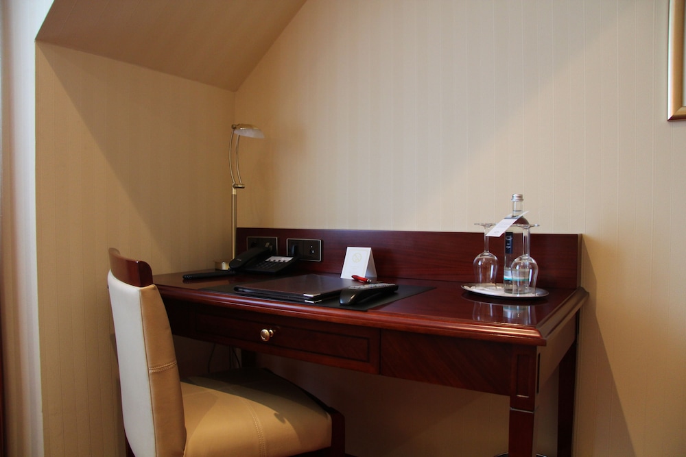 Hotel Amaris 42/50
