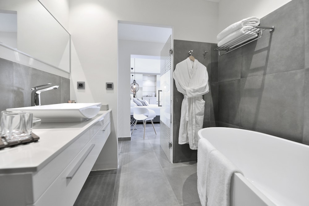 Le Spinaker Hotel Lodge And Spa 50/50
