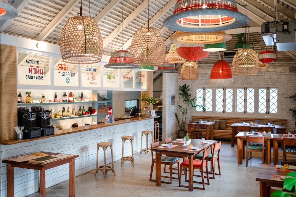 The Peri Hotel Hua Hin 35/50