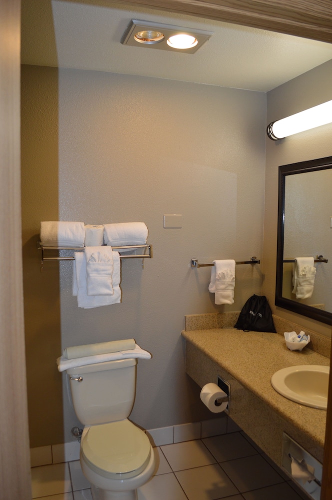 Colony Inn Hotel Atascadero 17/56