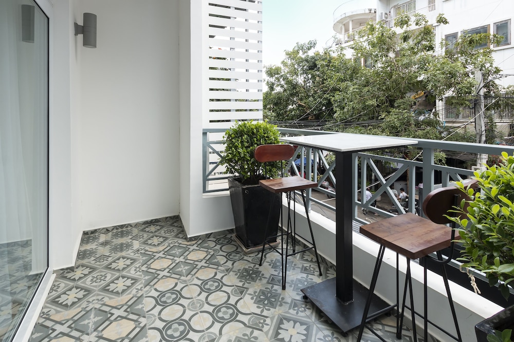 Tao Riverside Residence 40/50