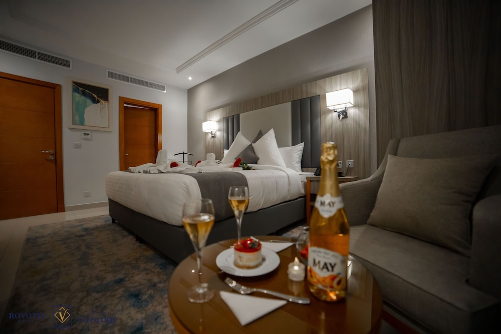 فندق روفوتيل(ROVOTEL HOTEL) 18/40