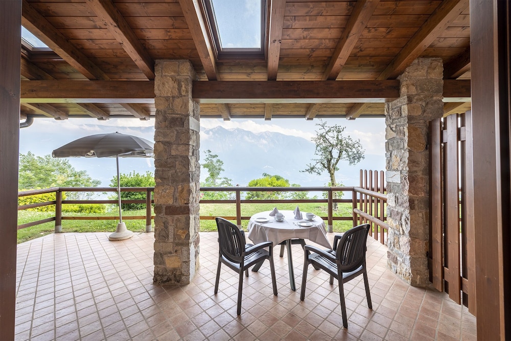 Hotel Pineta Campi 84/90
