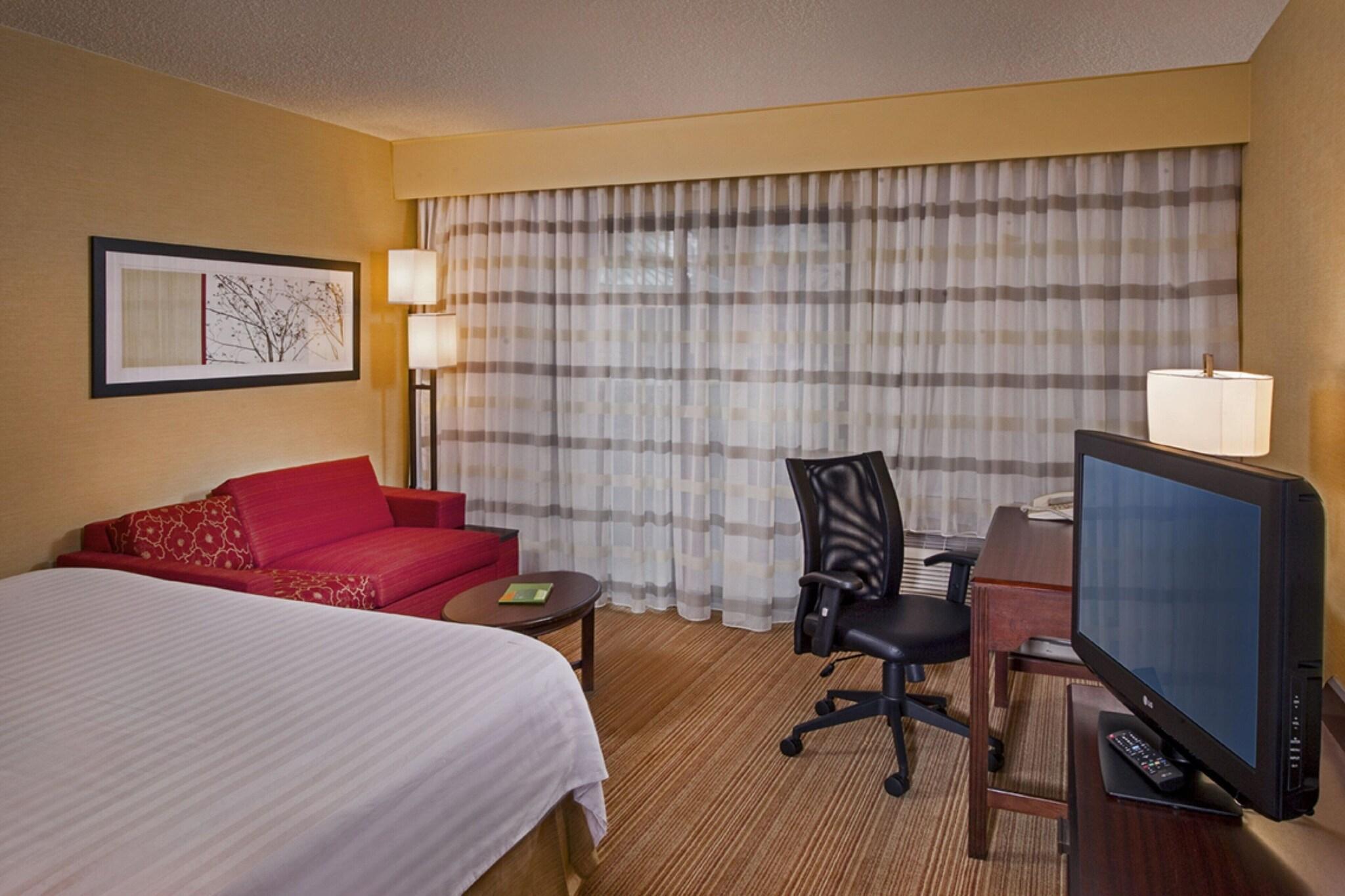 Room, King Bed