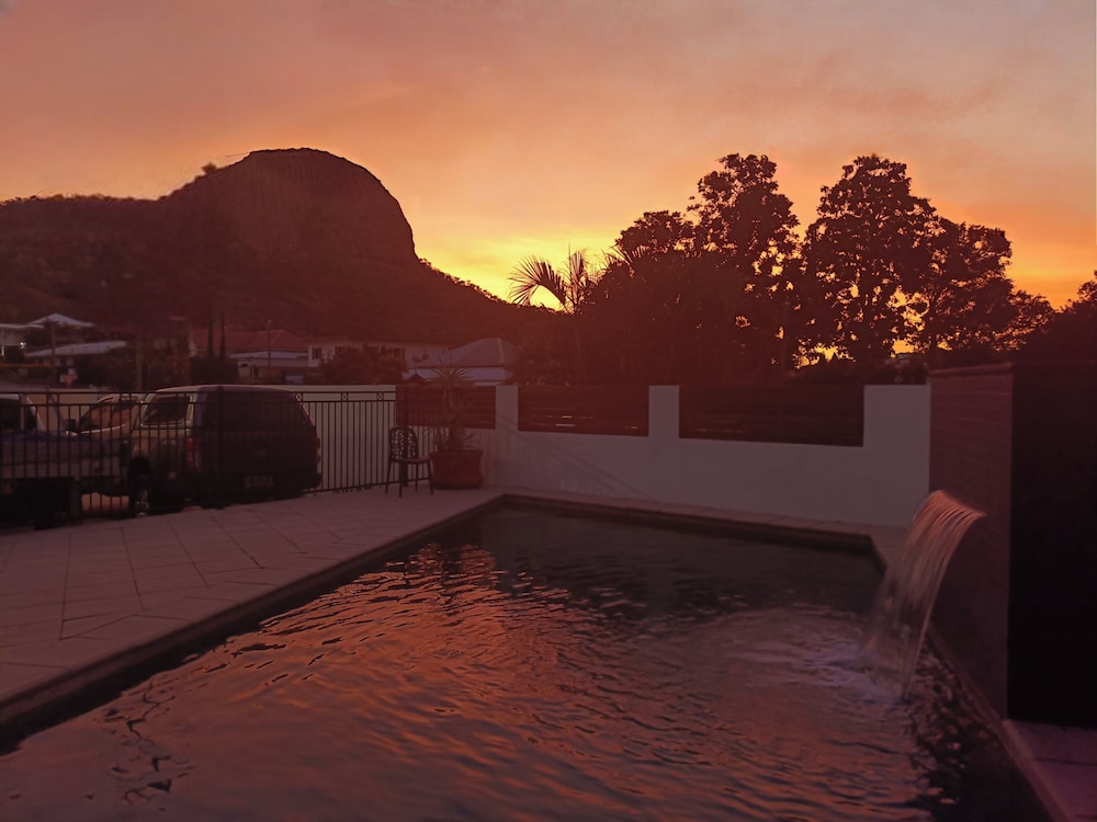 Summit Motel Townsville 28/37