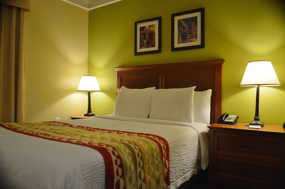 TownePlace Suites by Marriott Quantico Stafford 12/45