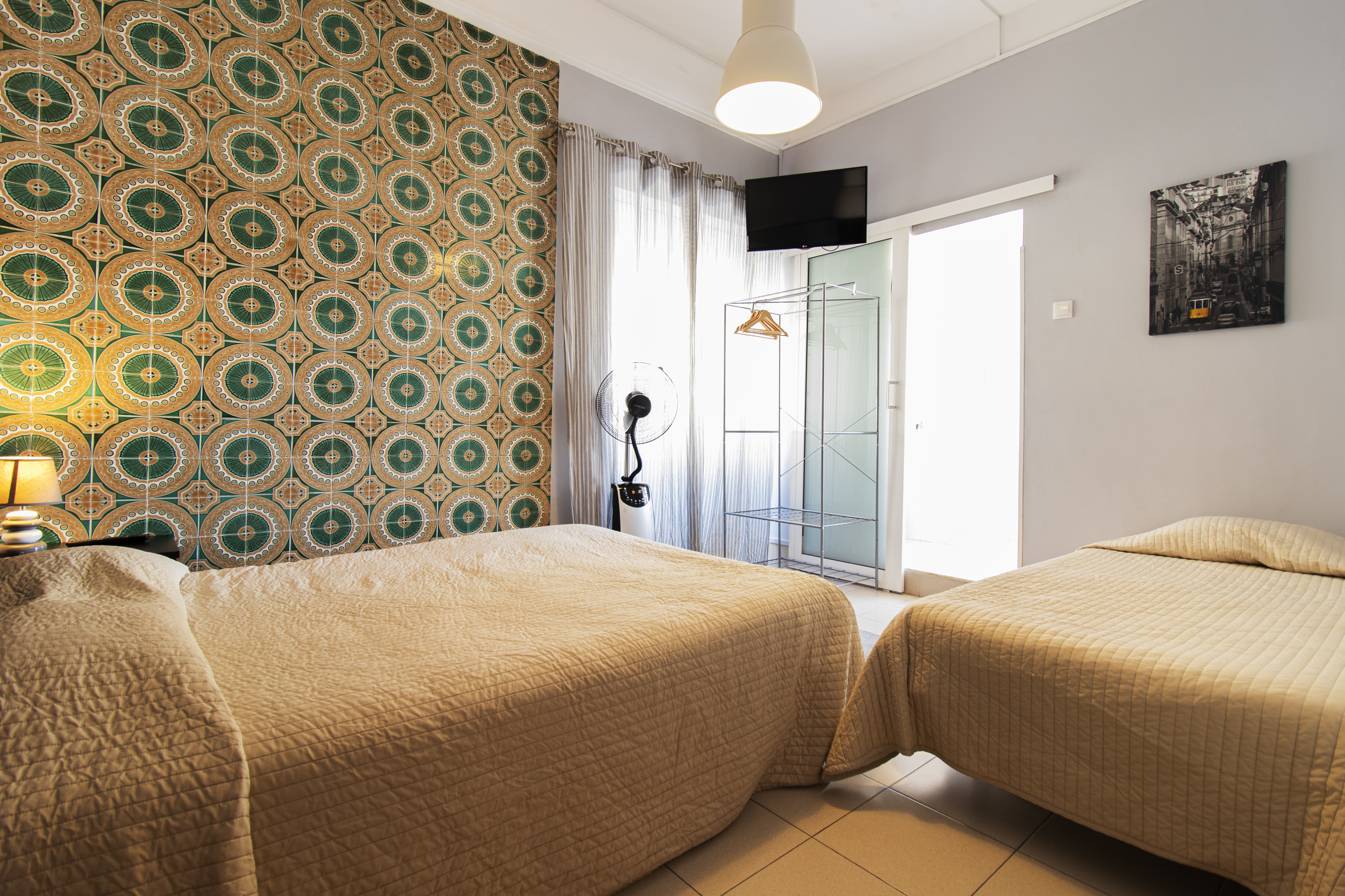 V Dinastia Guesthouse 11/50