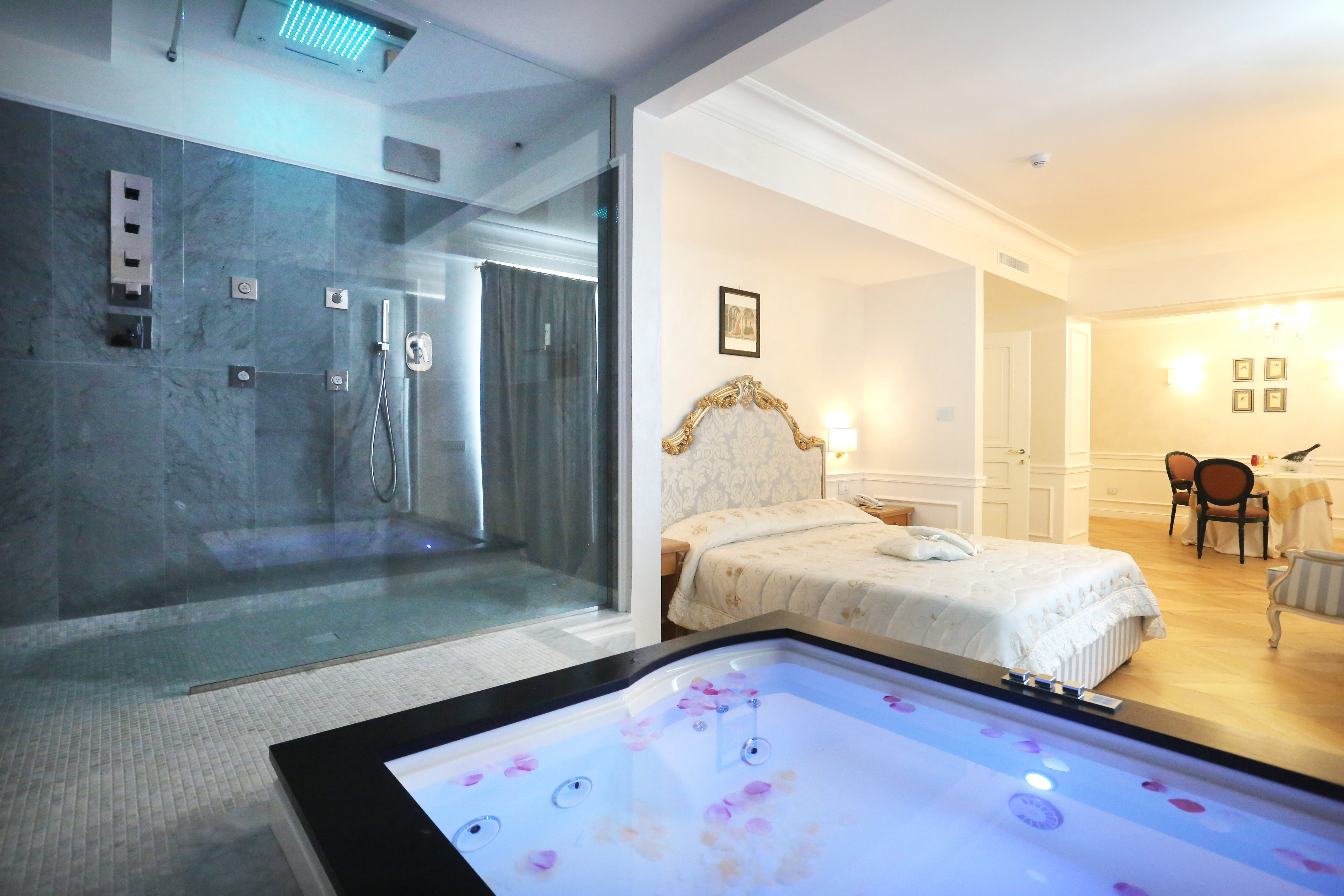 Hotel Tesoretto 21/37