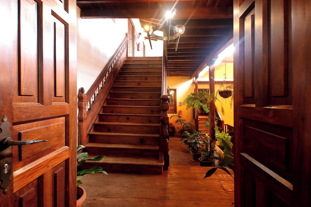 Bentor Rural Hotel 24/50