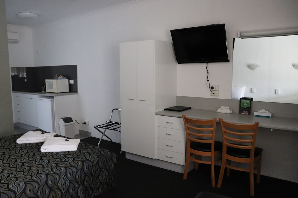 Bundaberg Spanish Motor Inn 18/33
