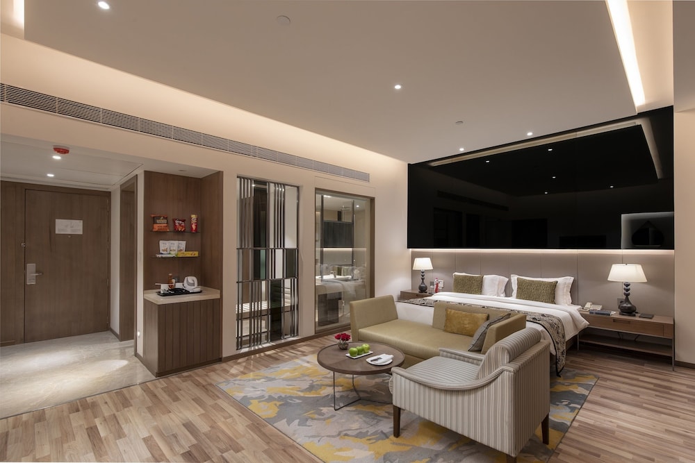 REGENTA CENTRAL RAJKOT 32/53