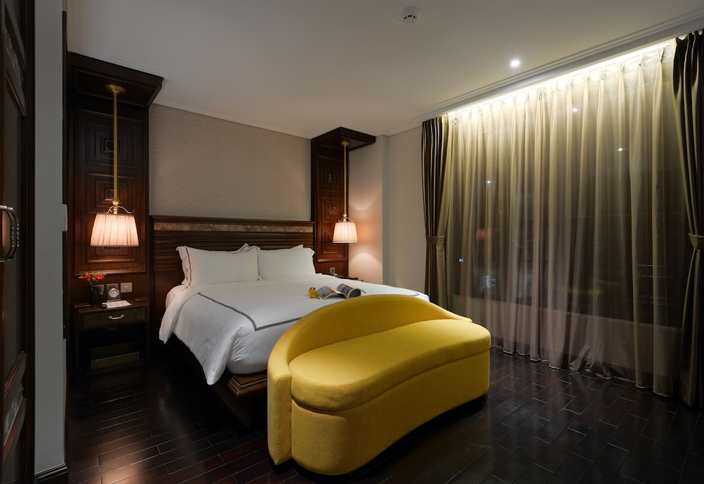 Le Jardin Hotel Haute Couture 38/76