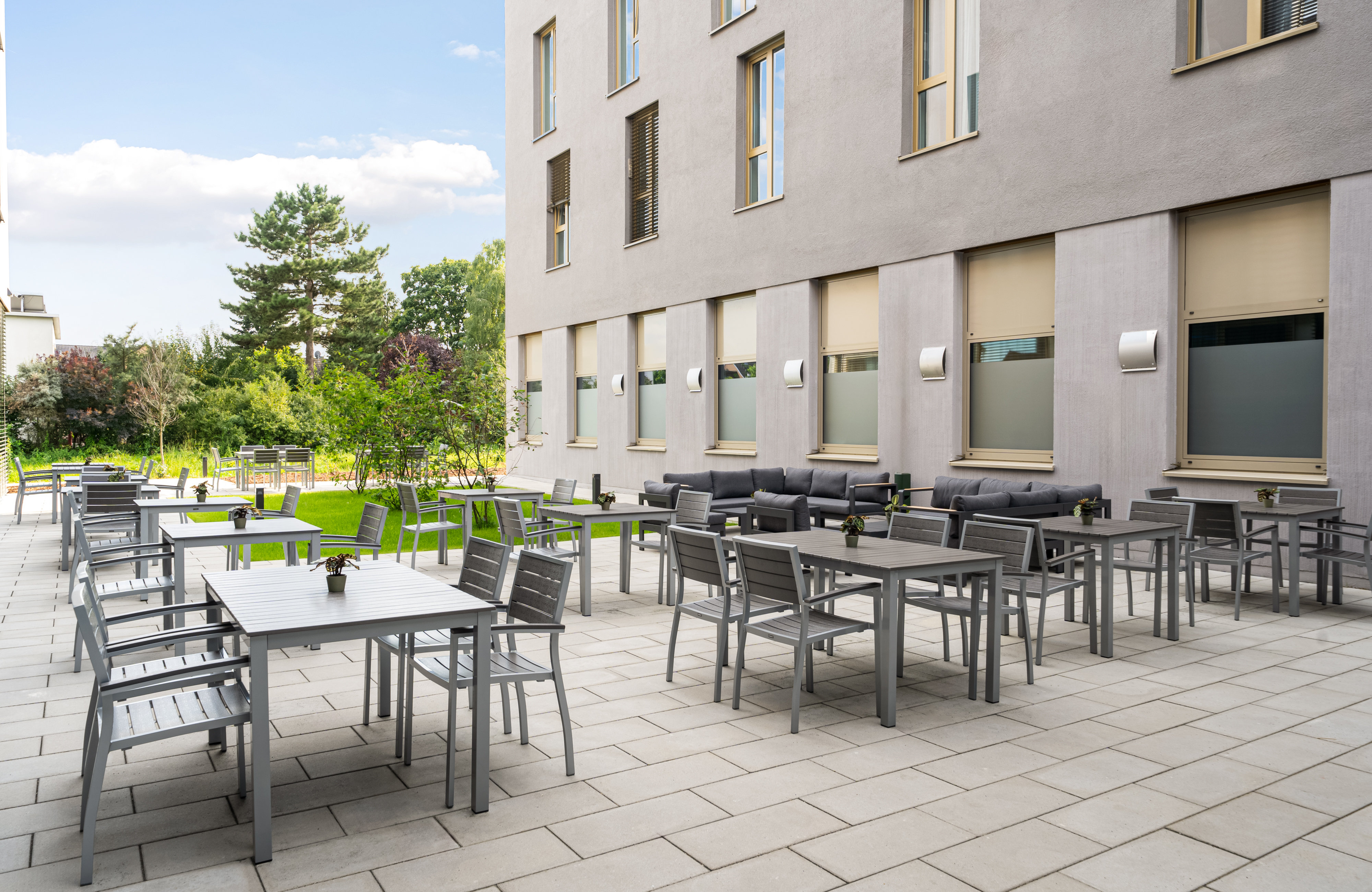 Leonardo Royal Hotel Cologne Bonn Airport 49/65