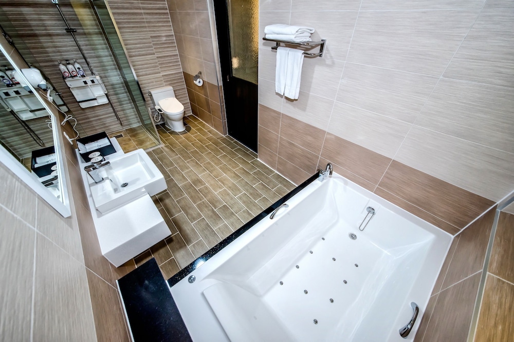 Seawater Spa Hotel Coza 28/32