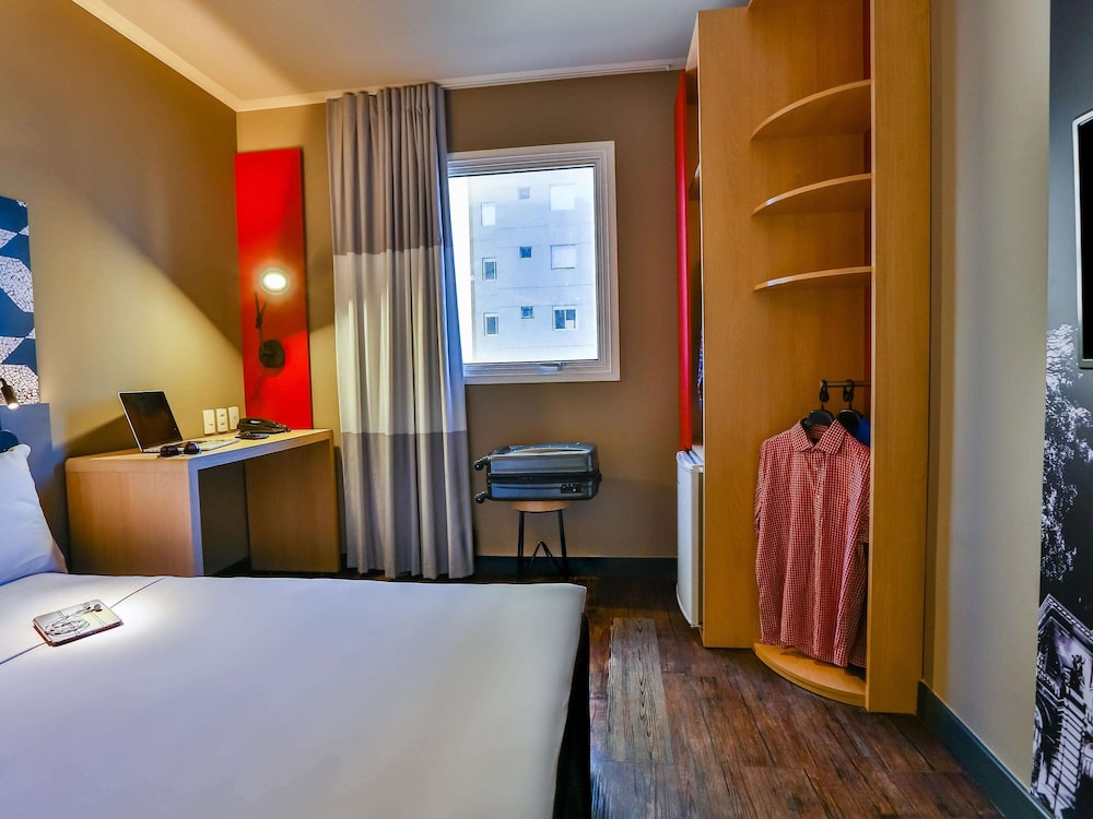 Ibis Sao Paulo Morumbi 49/75