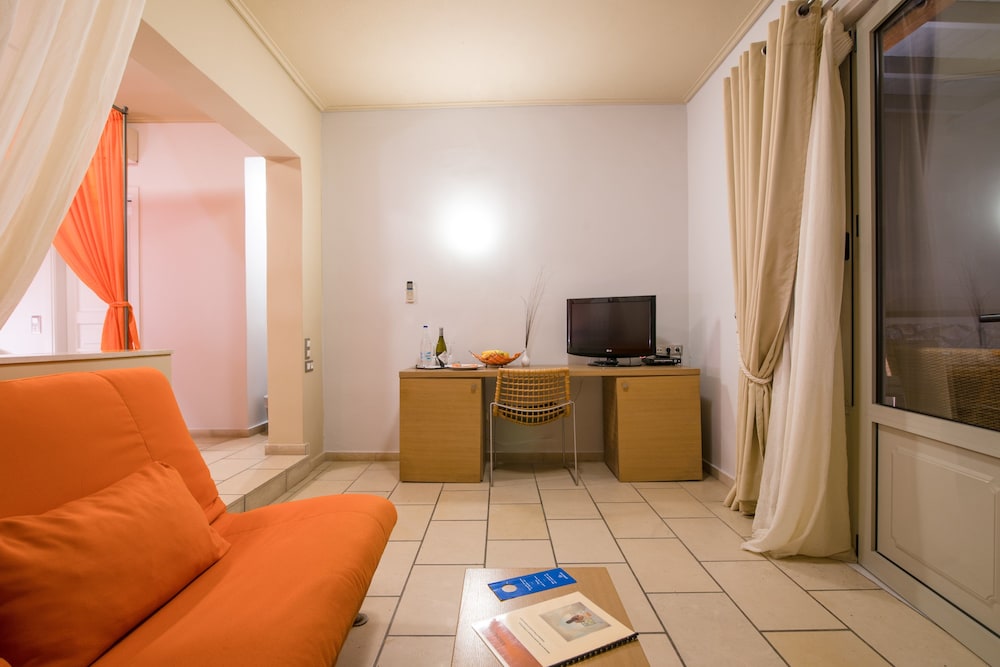 Antinea Suites and Spa 19/75