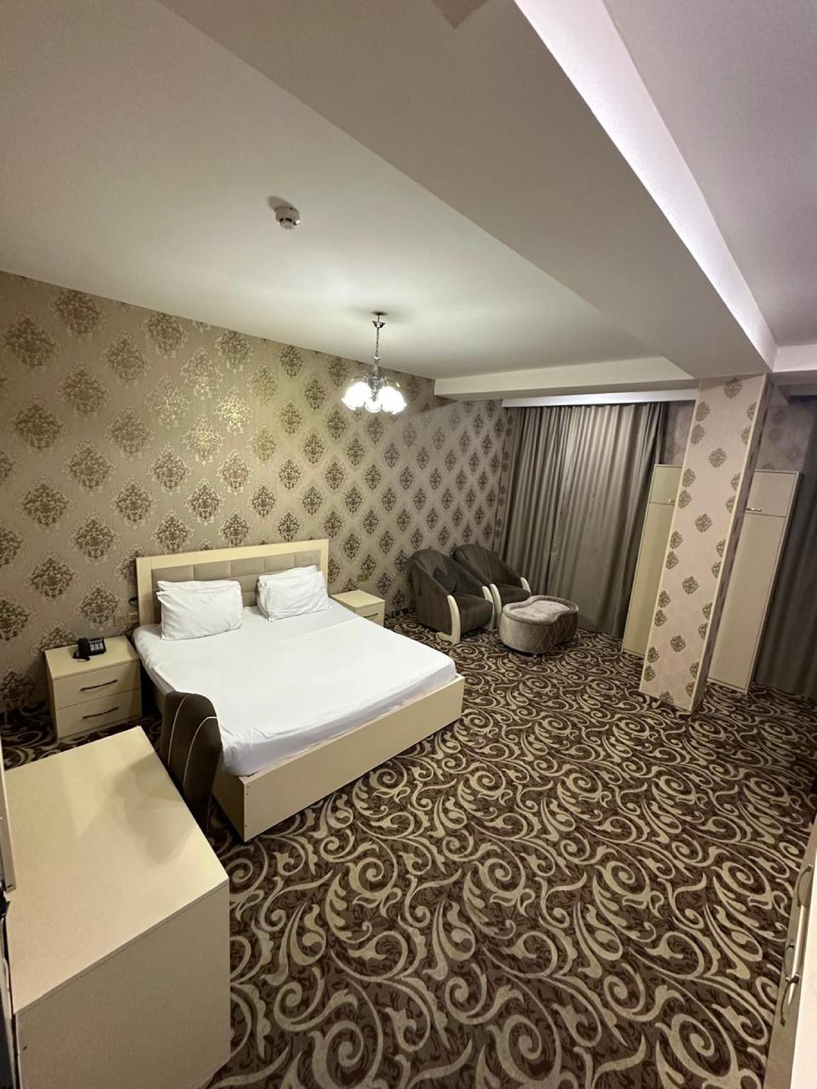 Comfort Hotel Baku 17/20