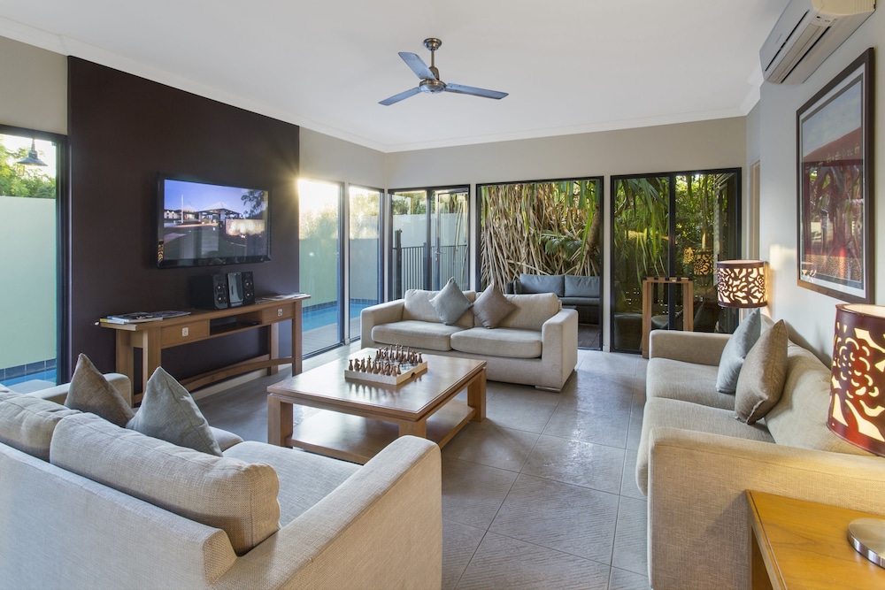 The Pearle of Cable Beach Broome 43/74