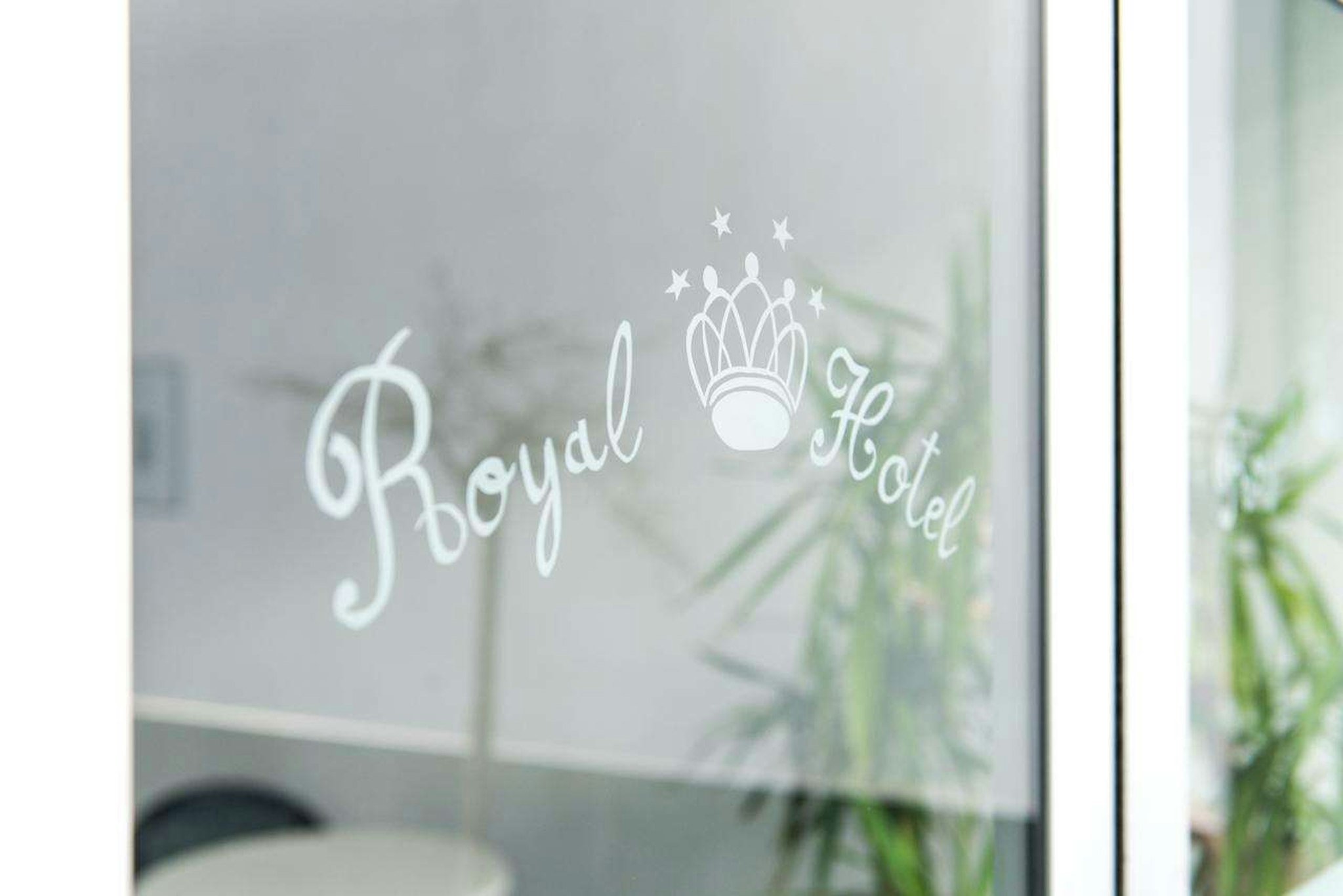 Hotel Royal 4/43