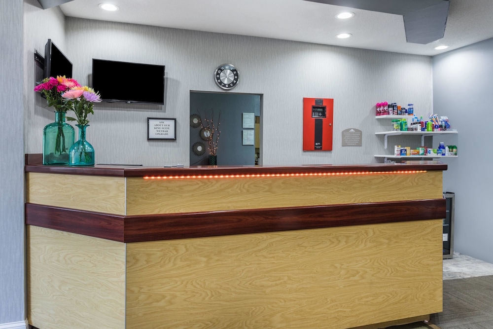 Microtel Inn Suites By Wyndham Stockbridge Atlanta I 75 6/58